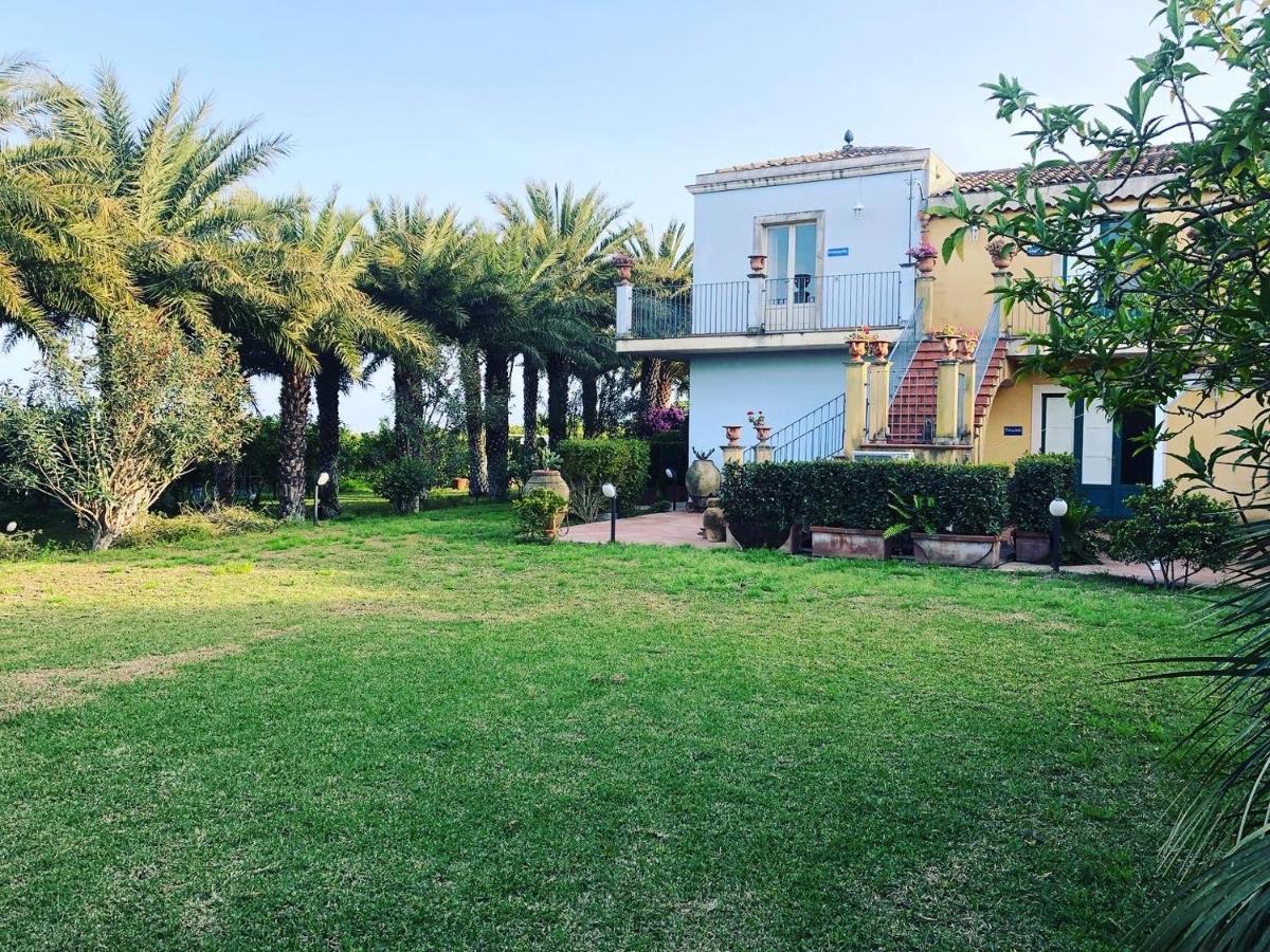 ריפוסטו Torre Archirafi Resort מראה חיצוני תמונה