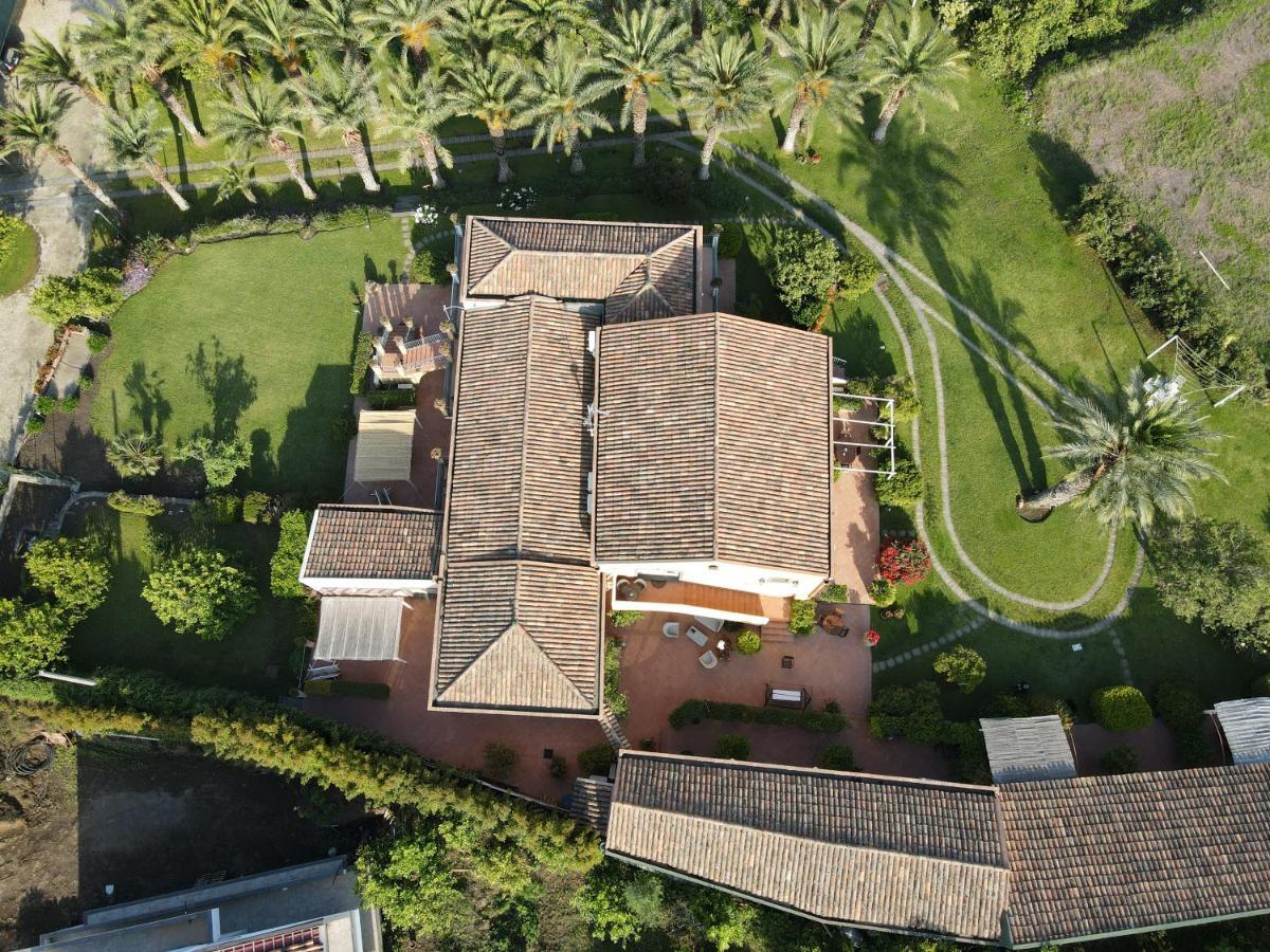 ריפוסטו Torre Archirafi Resort מראה חיצוני תמונה