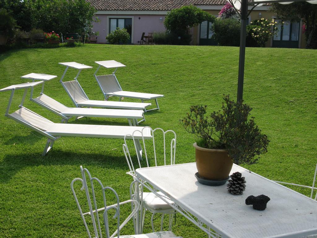 ריפוסטו Torre Archirafi Resort מראה חיצוני תמונה