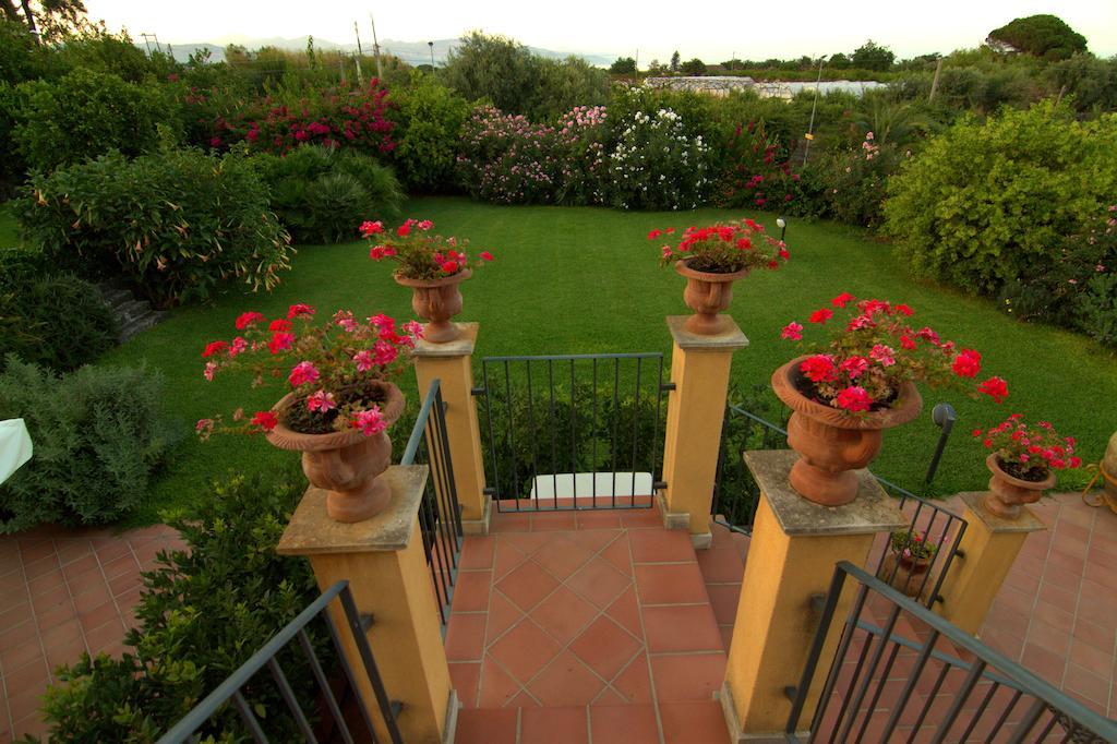 ריפוסטו Torre Archirafi Resort מראה חיצוני תמונה