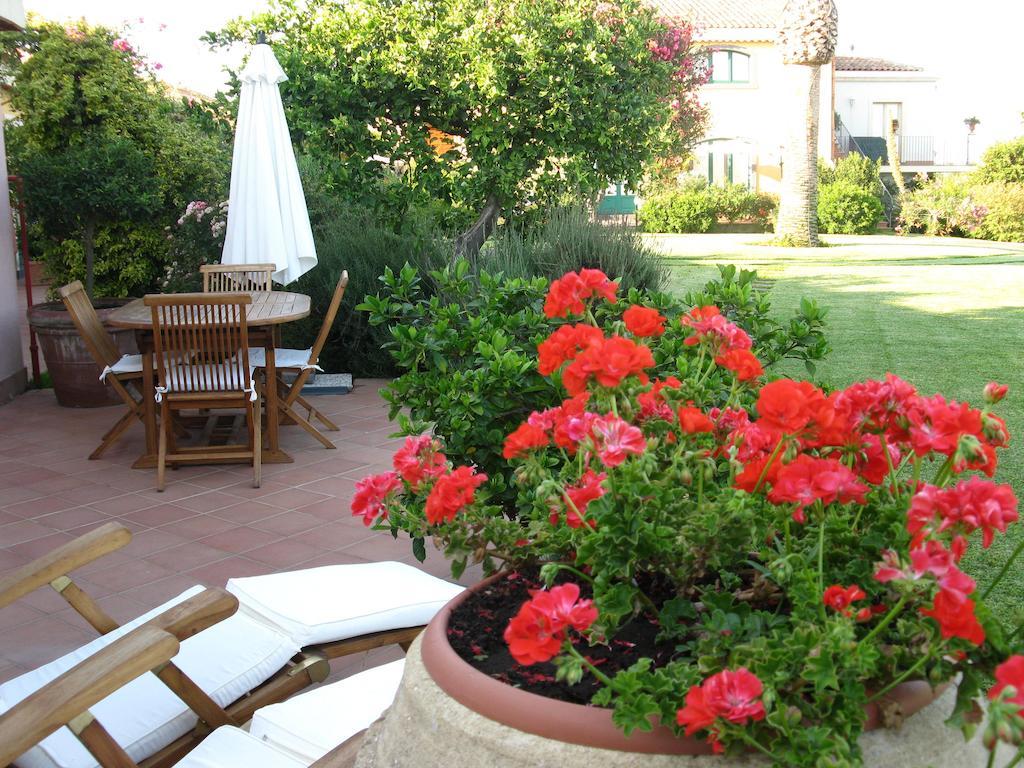 ריפוסטו Torre Archirafi Resort מראה חיצוני תמונה
