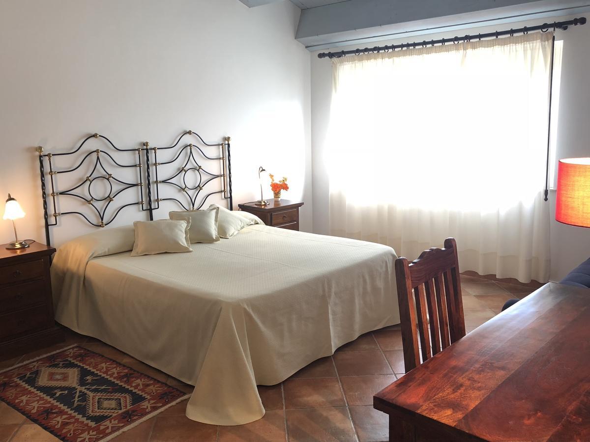 ריפוסטו Torre Archirafi Resort מראה חיצוני תמונה